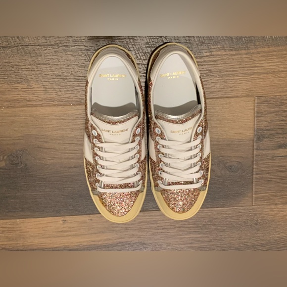 Saint Laurent Signature Court Classic SL/37 - Picture 3 of 5